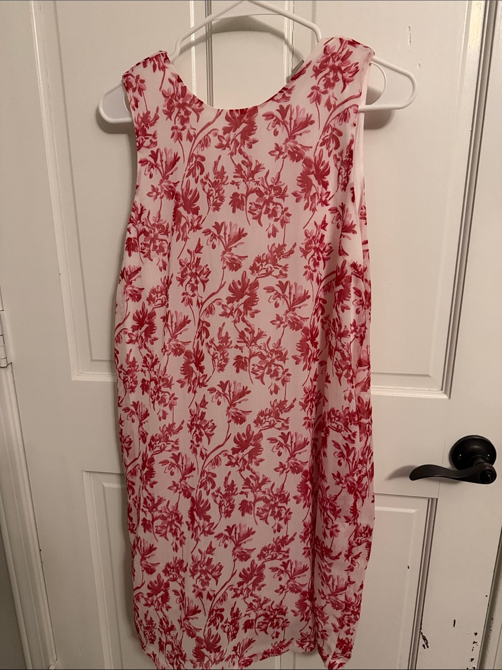 Charlie Paige White Dress with Red Floral Print